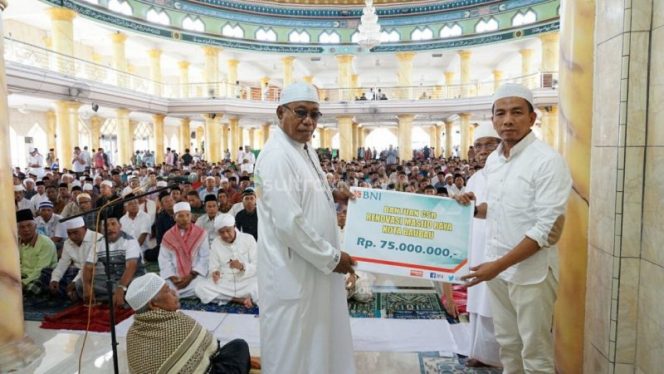 
BNI Bantu Renovasi Masjid Raya Baubau