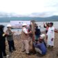PT Vale memfasilitasi pemancangan Tiang Pertama Tambatan Perahu Wisata Laa Waa River Park, di desa Matano, Sabtu (28/5)