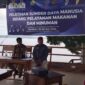 Kepala Dinas Pariwisata  yang diwakili oleh Kepala Bidang Pengembangan Sumber Daya Manusia Pariwisata dan Ekonomi Kreatif Provinsi Sulawesi Tenggara, Erwin Tahir SE, MM.  