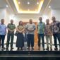 Foto Bersama CEO PT Vale Febriany dan Gubernur Sulawesi Tenggara Ali Mazi didampingi oleh Vice President Director Adriansyah Chaniago,  Director Strategic Permit Budiawansyah dan Director Corporate Affairs Yusuf Suharso