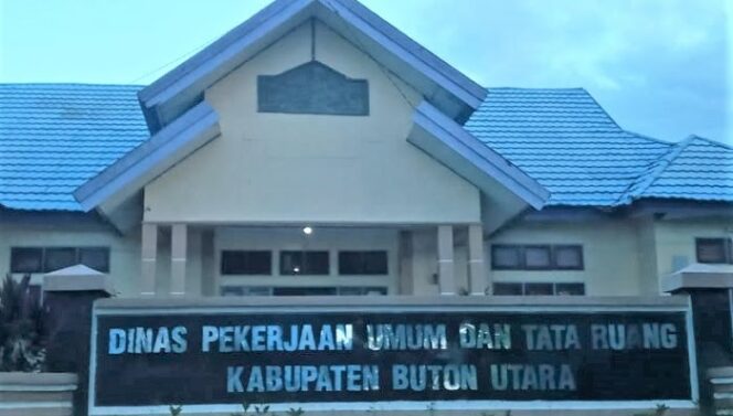 
Pemkab Butur Mengalokasikan Dana PEN Rp130 Miliar untuk Jalan