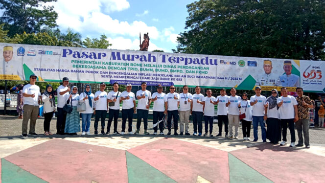 
Jelang Ramadhan, Pemkab Bone Gelar Pasar Murah Terpadu