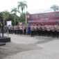 Apel gabungan digelar TNI-Polri dalam rangka mewujudkan sinergitas dan solidaritas TNI-Polri. Apel gabungan digelar di Mako Polres Kolaka, Selasa (1/5/2023)