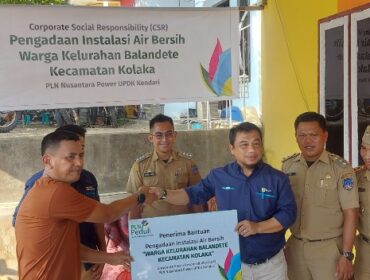 Penyerahan dan peresmian pengadaan instalasi air bersih warga Kelurahan Balandete, Selasa (19/9/2023) 