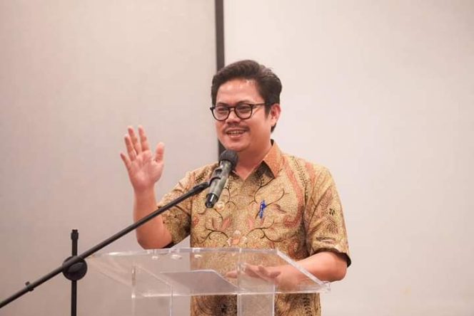 
Bupati Koltim Abd Azis saat memberikan sambutan