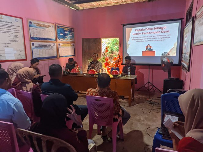 
Mahasiswa KKN USN Kolaka Gelar Penyuluhan Hukum di Desa Ulu Konaweha