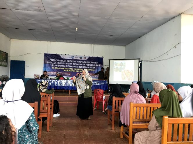 
Tim Kosabangsa USN Kolaka dan UHO Helat Pelatihan dan Bimtek Wirausaha dan Tangkap Peluang Usaha