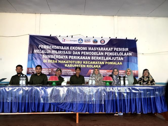 
Tim Kosabangsa USN Kolaka dan UHO Kendari Helat Sosialisasi Program Kosabangsa Ekonomi Masyarakat Pesisir
