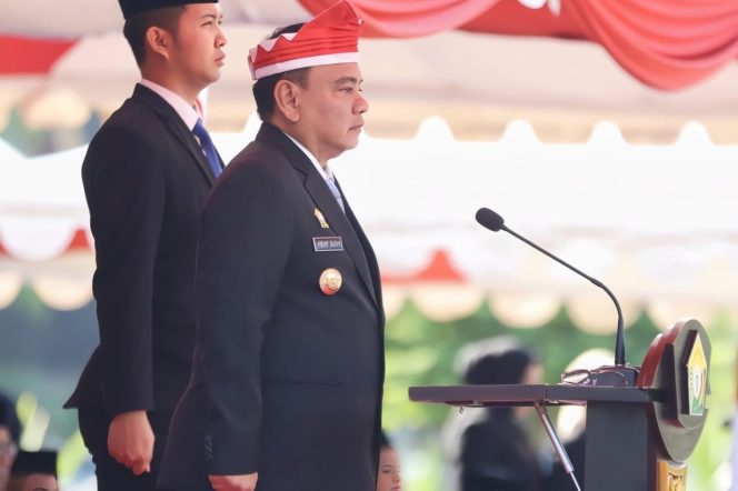 
Pj. Gubernur Sulawesi Tenggara Pimpin Upacara Hari Sumpah Pemuda