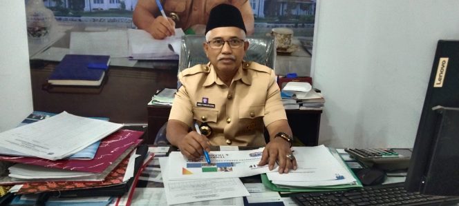 
Kepala Dinas Tenaga Kerja dan Transmigrasi Kolaka, Andi Pangoriseng