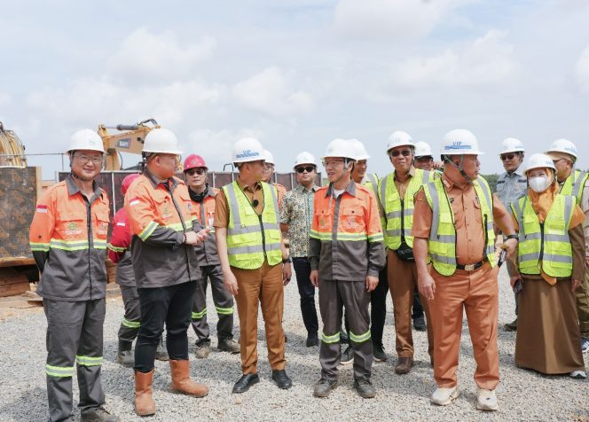 
Bupati Amri Puji Kecepatan Pembangunan IPIP, Harapkan Jadi Mesin Baru Penggerak Ekonomi Daerah