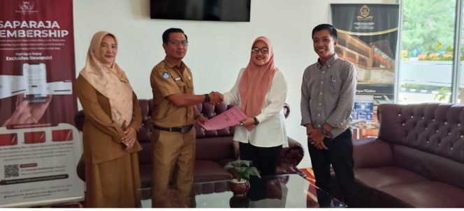 
SMKN 1 Kolaka Gandeng Sutan Raja Hotel Tingkatkan Profesionalisme Guru Perhotelan