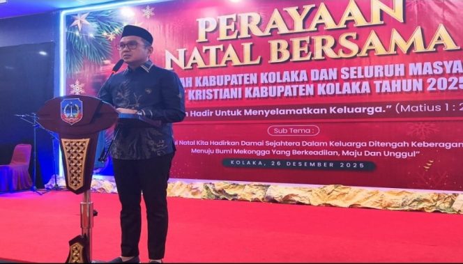 
Hadiri Natal Pemda, Bupati Kolaka : Jangan Ada Narkoba Dalam Keluarga