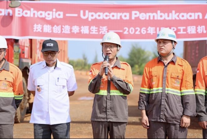 
Dorong Peningkatan Keterampilan Tenaga Kerja Lokal, IPIP Buka Pelatihan Alat Berat Angkatan ke-7