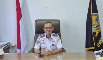 Kepala Kantor Unit Penyelenggara Bandar Udara (UPBU) Sangia Nibandera, Basuki Rahmat. FOTO:sultrakita.com