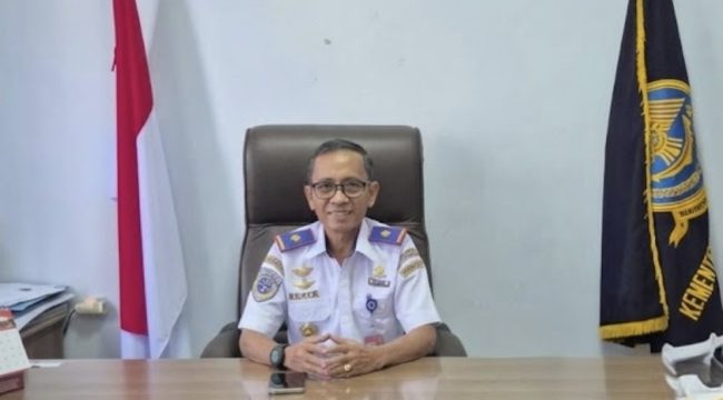 Kepala Kantor Unit Penyelenggara Bandar Udara (UPBU) Sangia Nibandera, Basuki Rahmat. FOTO:sultrakita.com