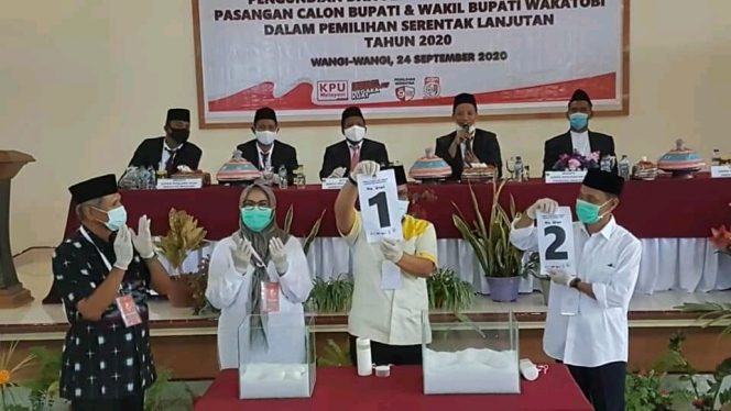 
KPU Tetapkan Nomor Urut Paslon Bupati Wakatobi