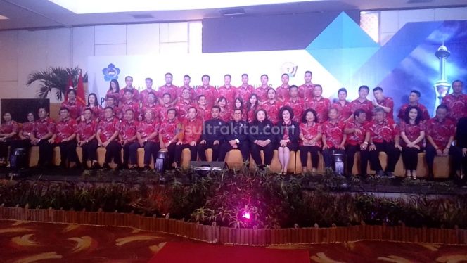 
IST/ foto bersama usai pengukuhan PSMTI Sultra